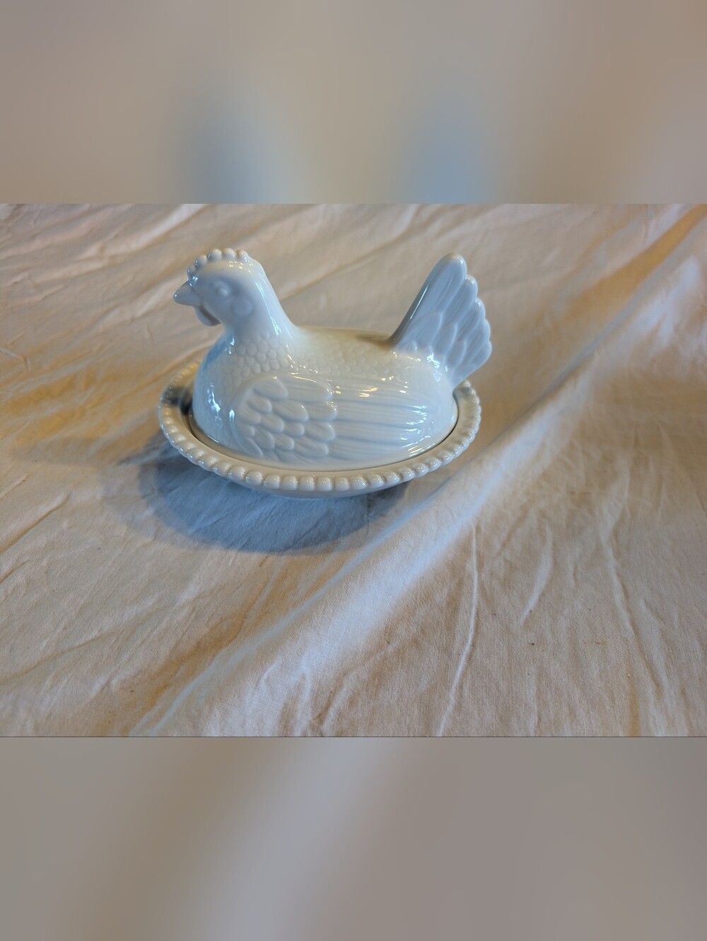 2/60$ Vintage White Ceramic Hen On Nest Butter Dish